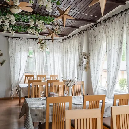 Bed & Breakfast Kameni Dvorac Tajan